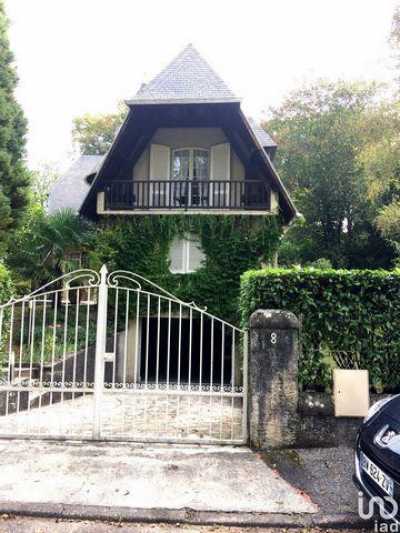 Home For Sale in Pau, France