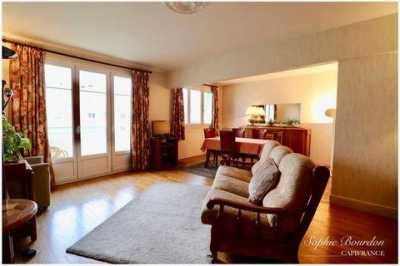 Condo For Sale in Auxerre, France