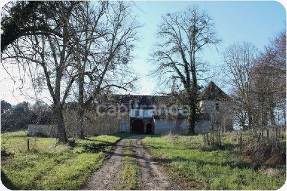 Picture of Home For Sale in Perigueux, Aquitaine, France