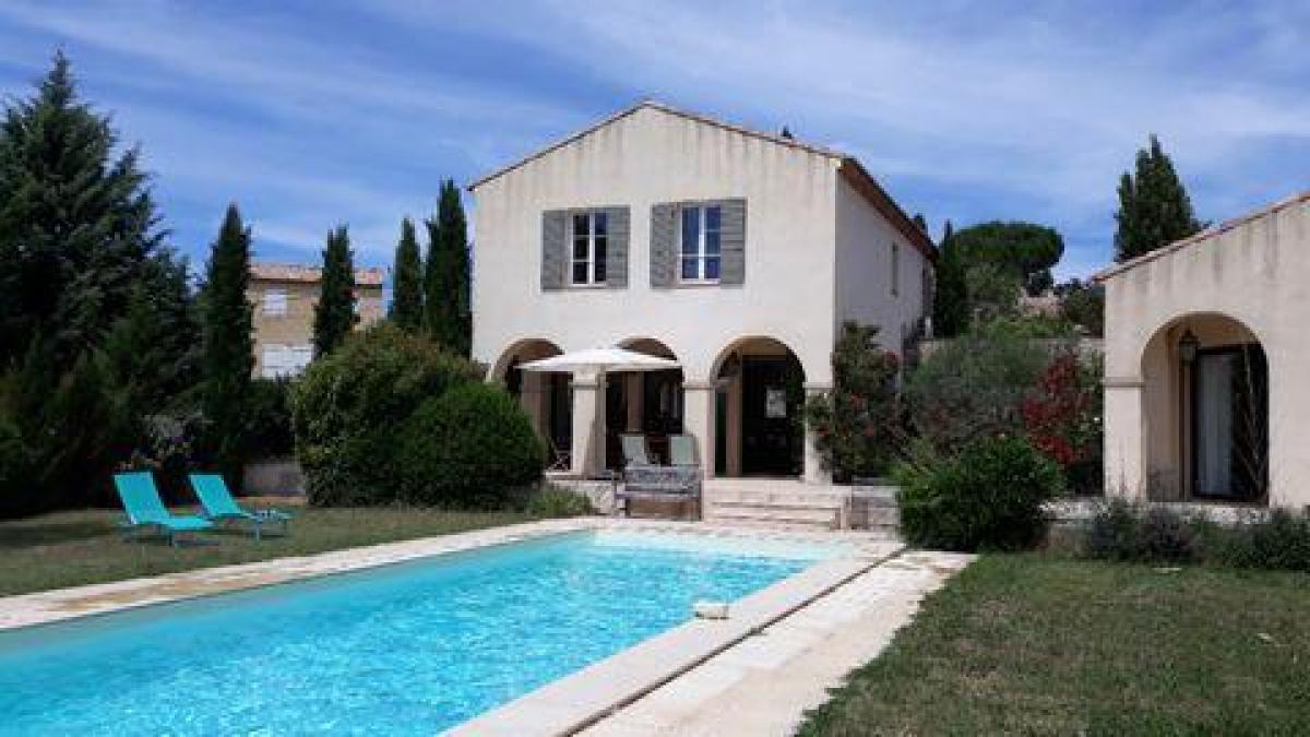 Picture of Home For Sale in Bonnieux, Provence-Alpes-Cote d'Azur, France