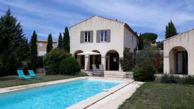 Home For Sale in Bonnieux, France