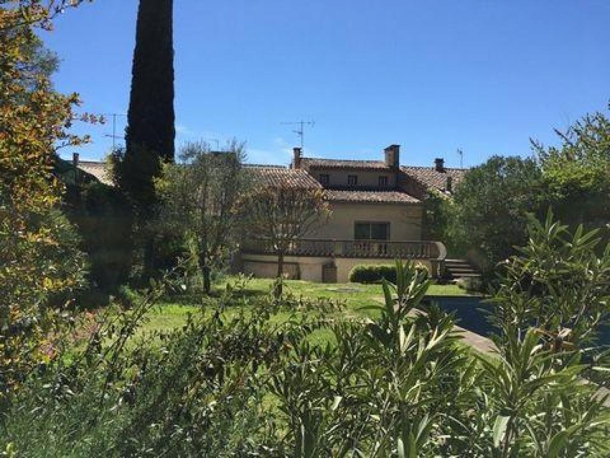 Picture of Home For Sale in Uzes, Languedoc Roussillon, France