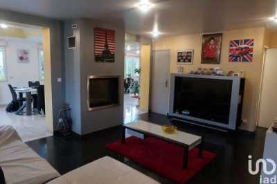 Home For Sale in Cocquerel, France