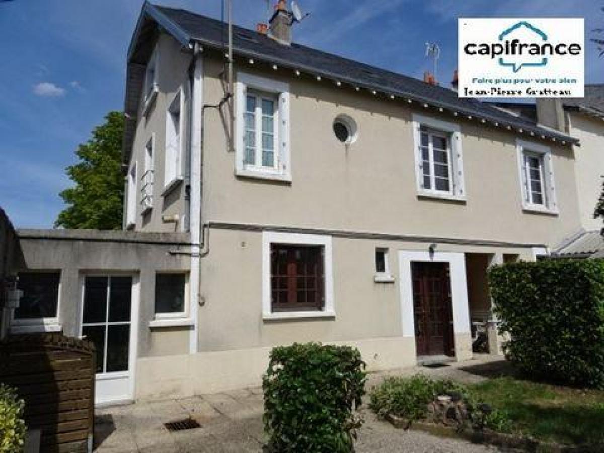 Picture of Home For Sale in Chatellerault, Poitou Charentes, France