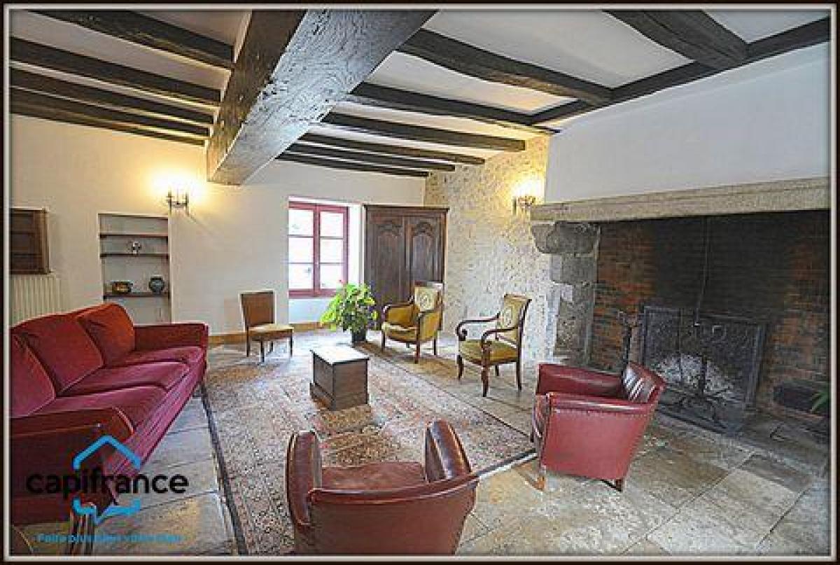 Picture of Home For Sale in Boussais, Poitou Charentes, France