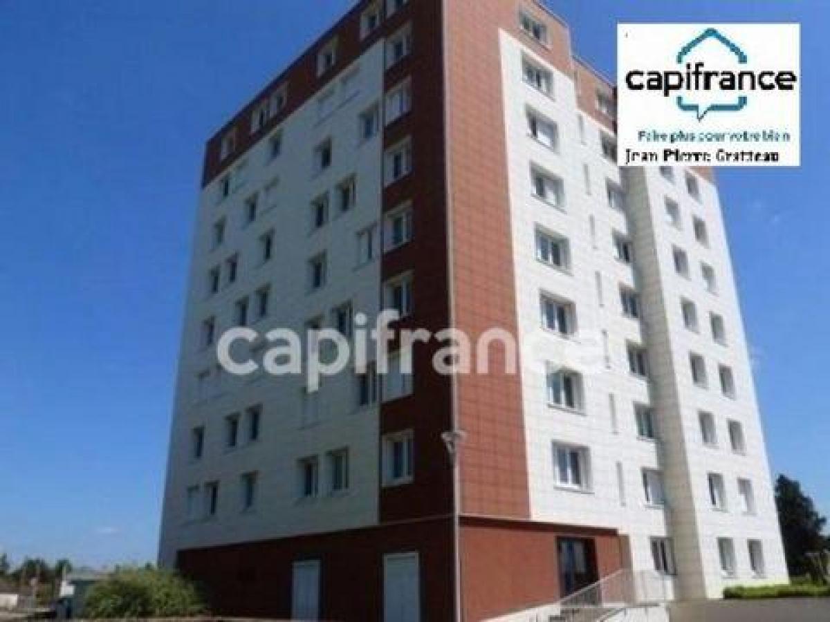 Picture of Condo For Sale in Chatellerault, Poitou Charentes, France