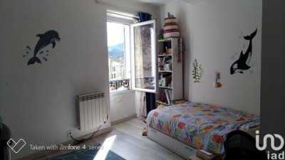 Home For Sale in Peyruis, France