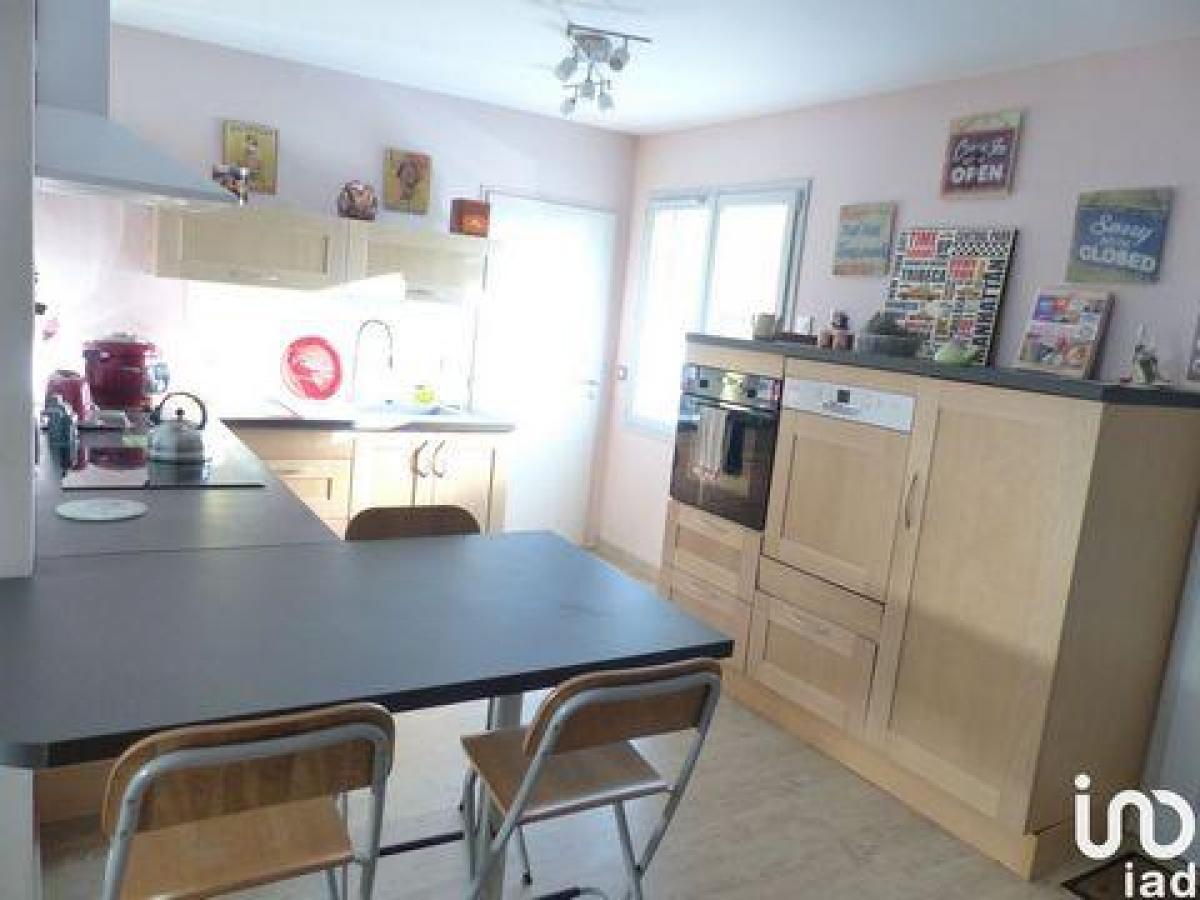 Picture of Home For Sale in Limoges, Limousin, France