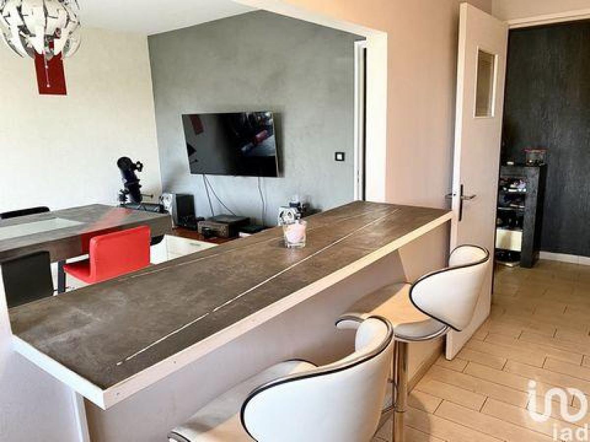 Picture of Condo For Sale in Metz, Lorraine, France