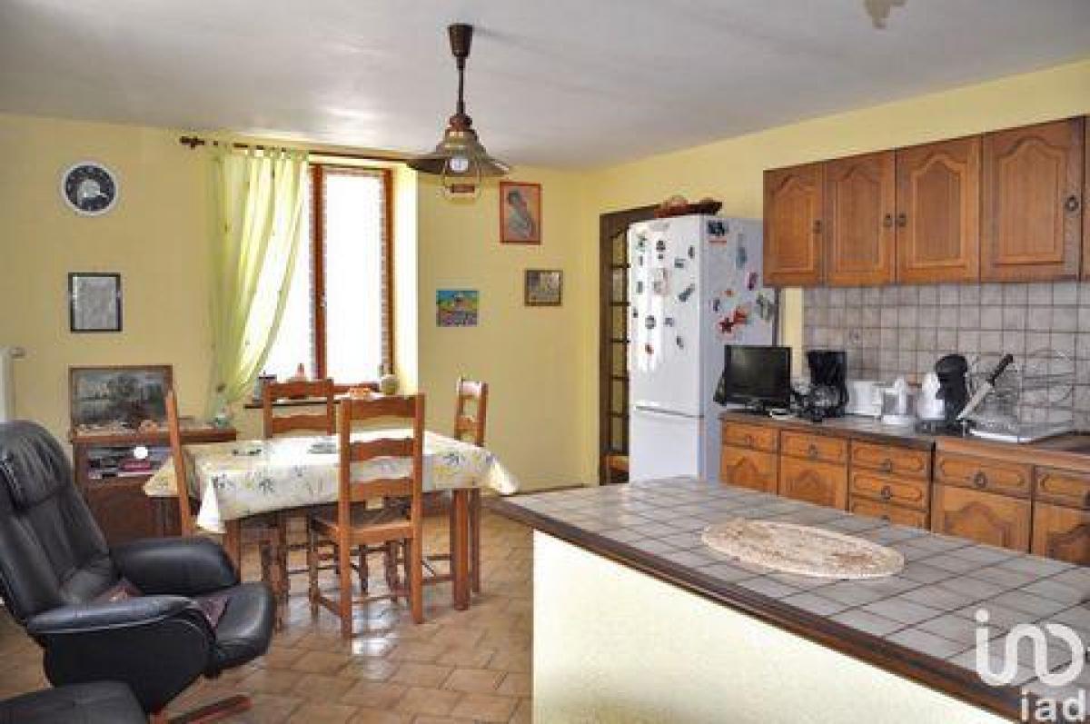 Picture of Home For Sale in Xertigny, Lorraine, France