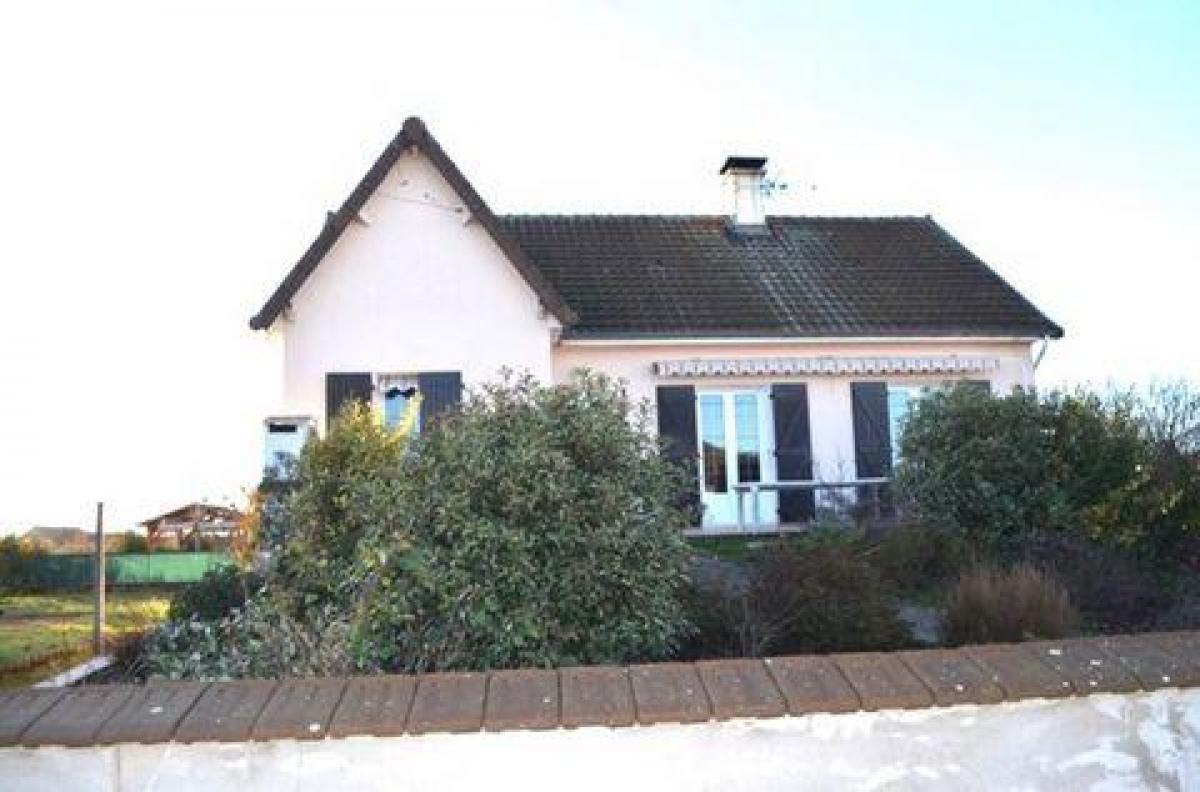 Picture of Home For Sale in Digoin, Bourgogne, France