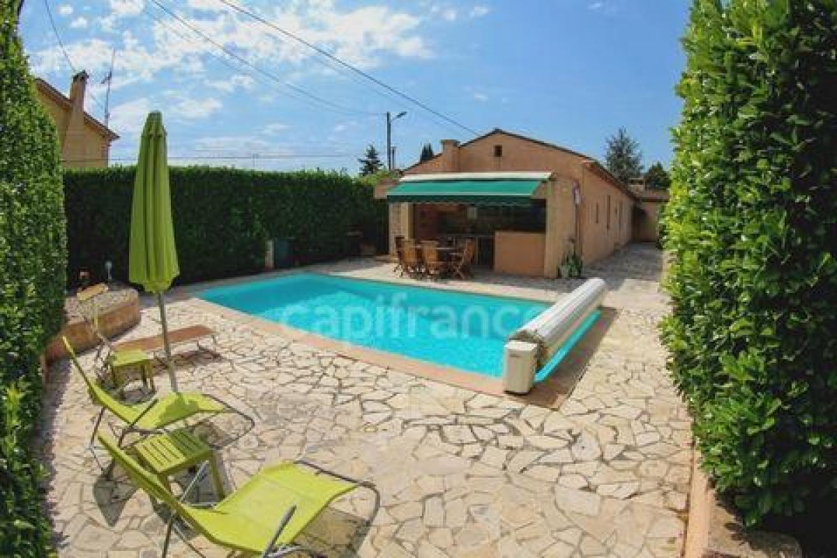Picture of Home For Sale in Pegomas, Cote d'Azur, France