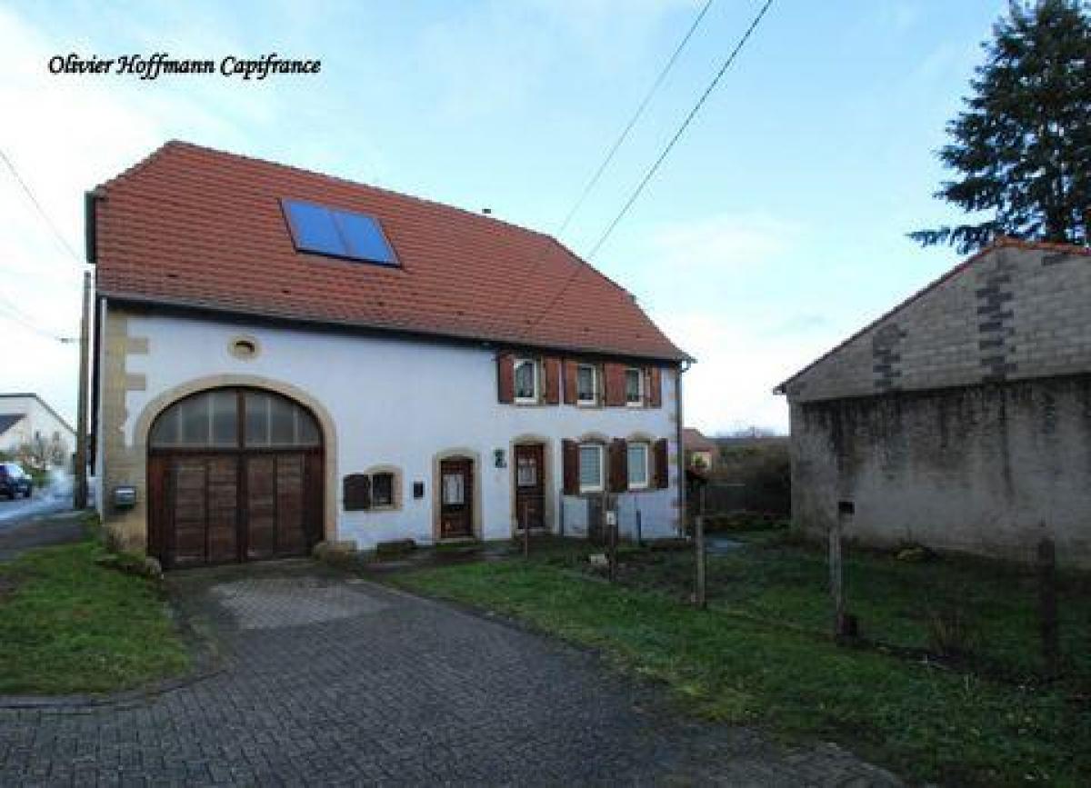 Picture of Home For Sale in Sarrebourg, Lorraine, France