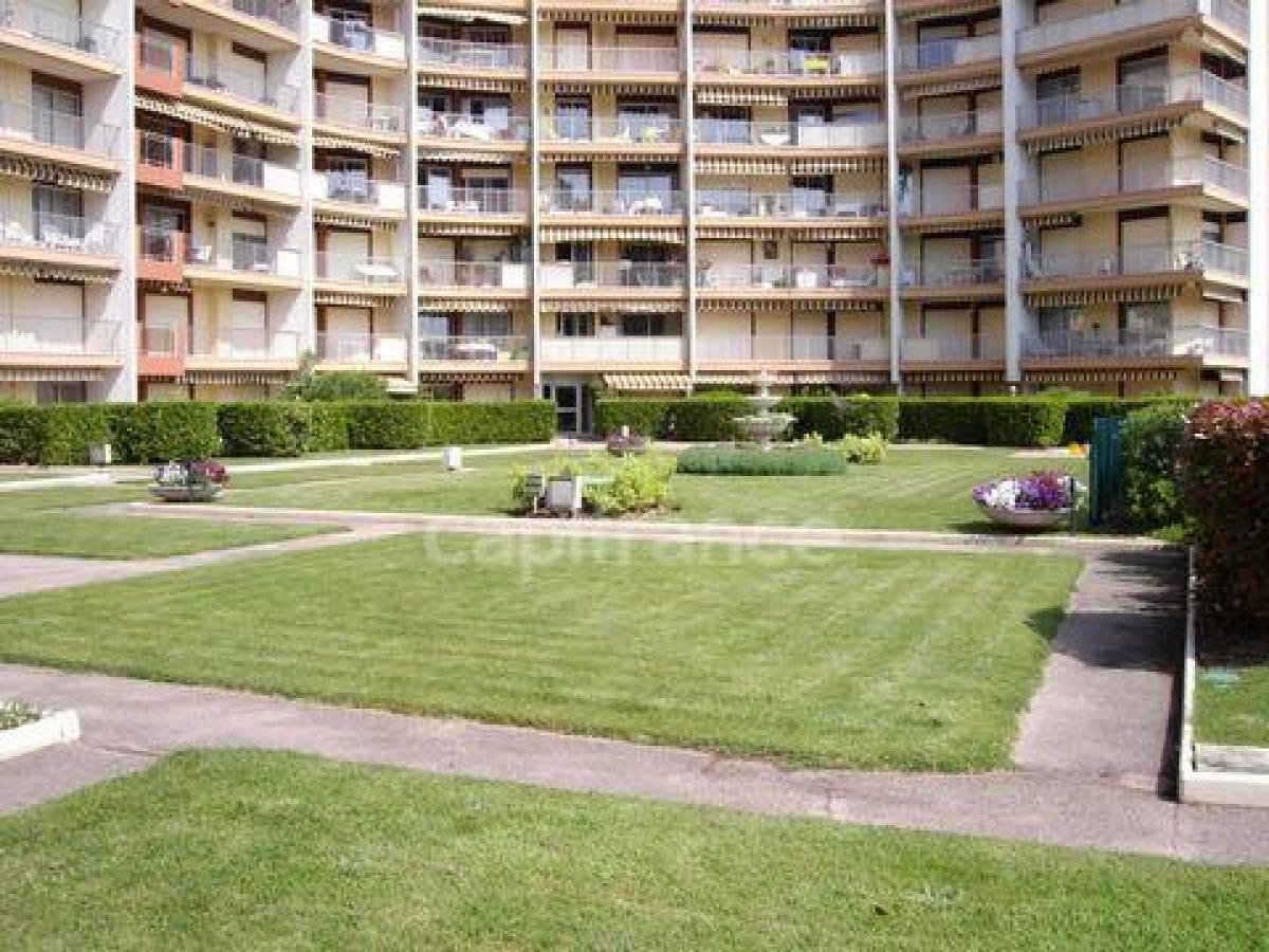 Picture of Apartment For Sale in MANDELIEU LA NAPOULE, Cote d'Azur, France