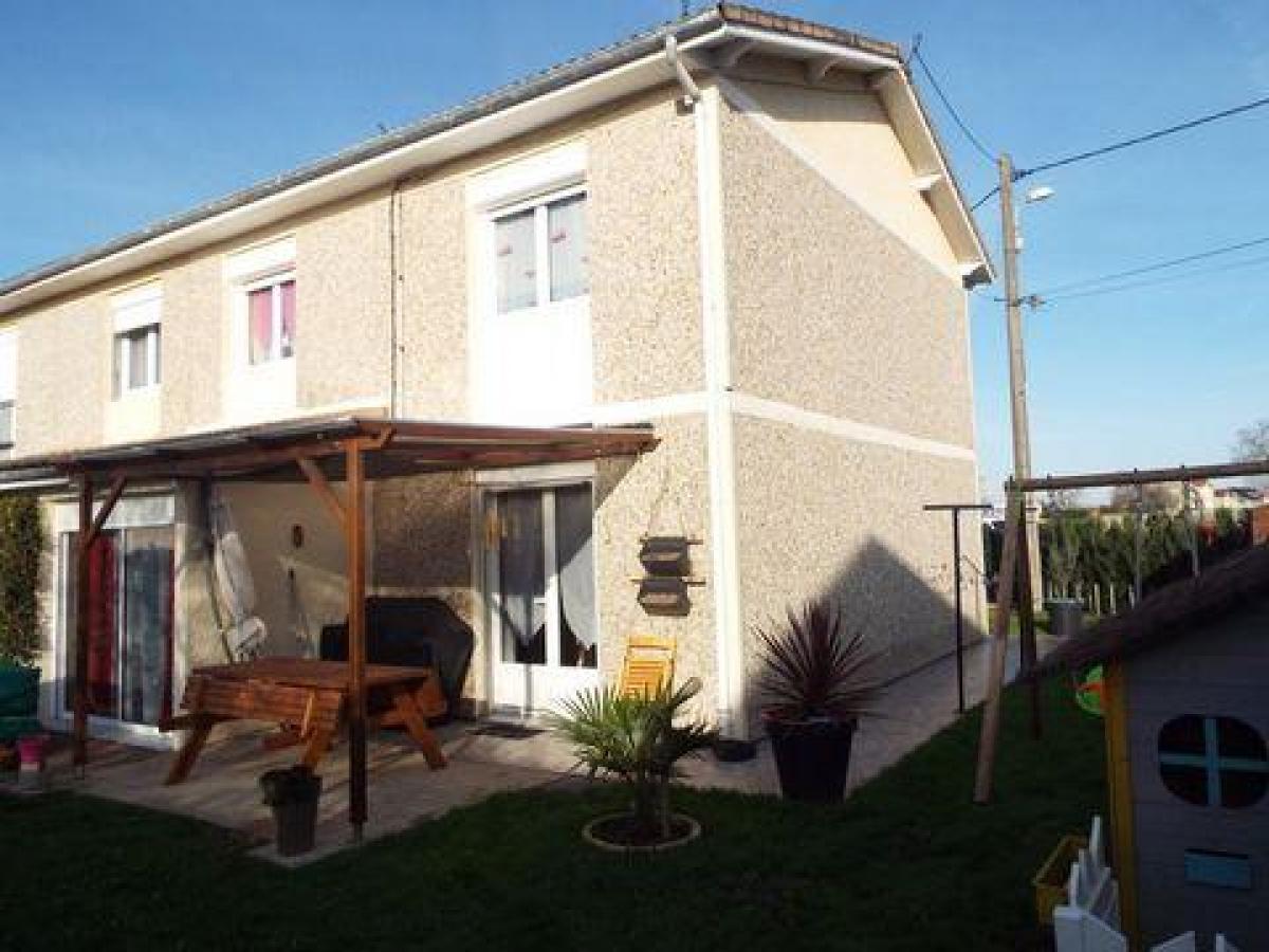 Picture of Home For Sale in Pauillac, Aquitaine, France