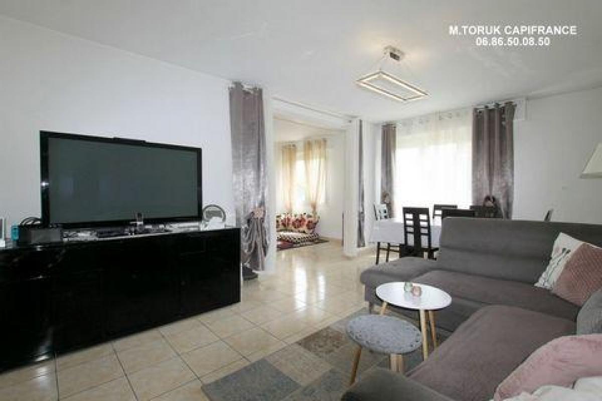 Picture of Condo For Sale in Chartres, Centre, France