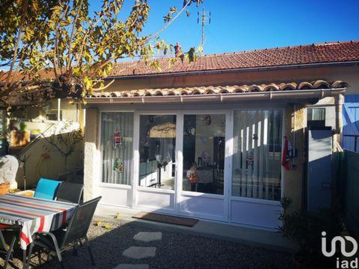 Picture of Home For Sale in Sorgues, Provence-Alpes-Cote d'Azur, France