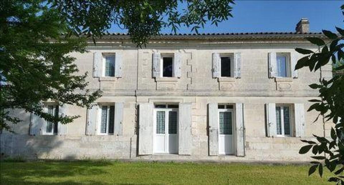 Picture of Home For Sale in Coutras, Aquitaine, France