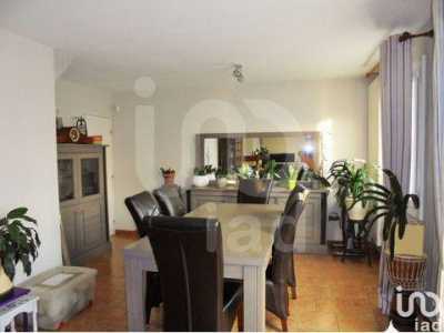 Home For Sale in Senlis, France