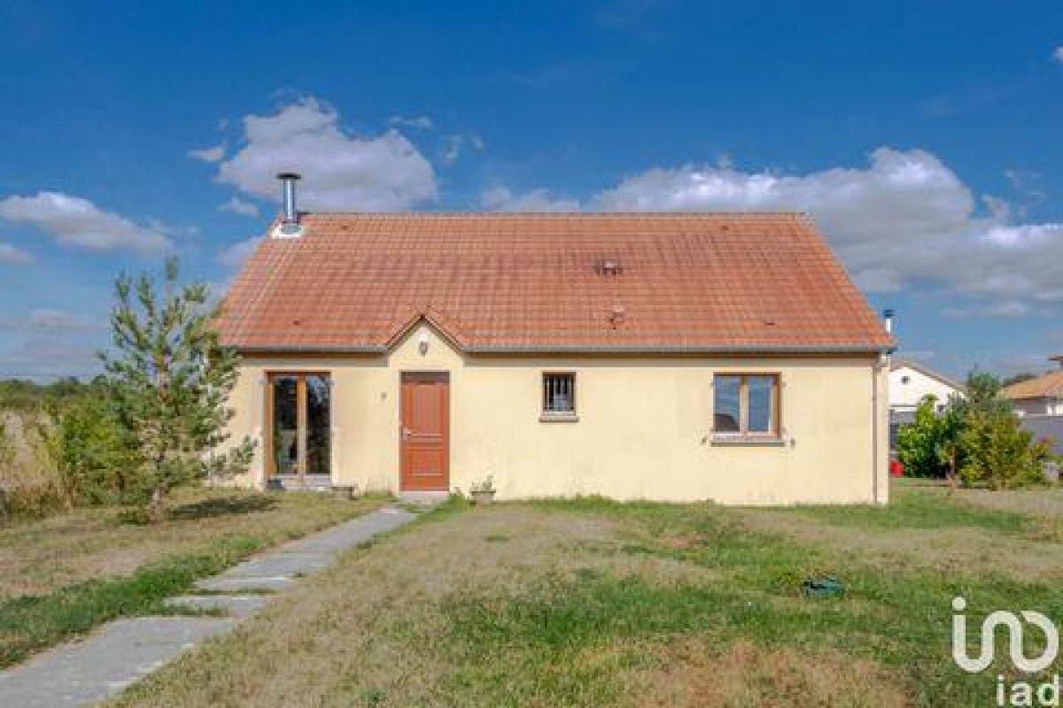 Picture of Home For Sale in Toul, Lorraine, France