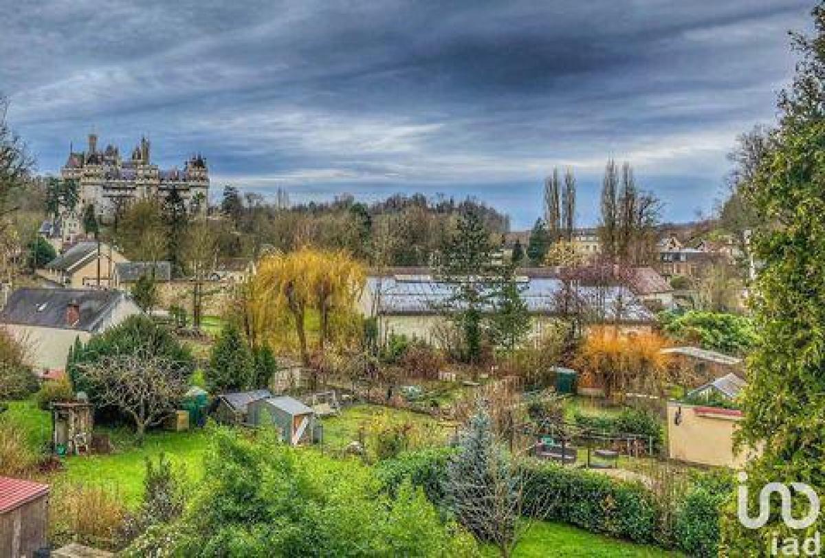 Picture of Home For Sale in Pierrefonds, Picardie, France