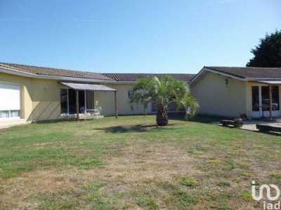 Home For Sale in Begadan, France