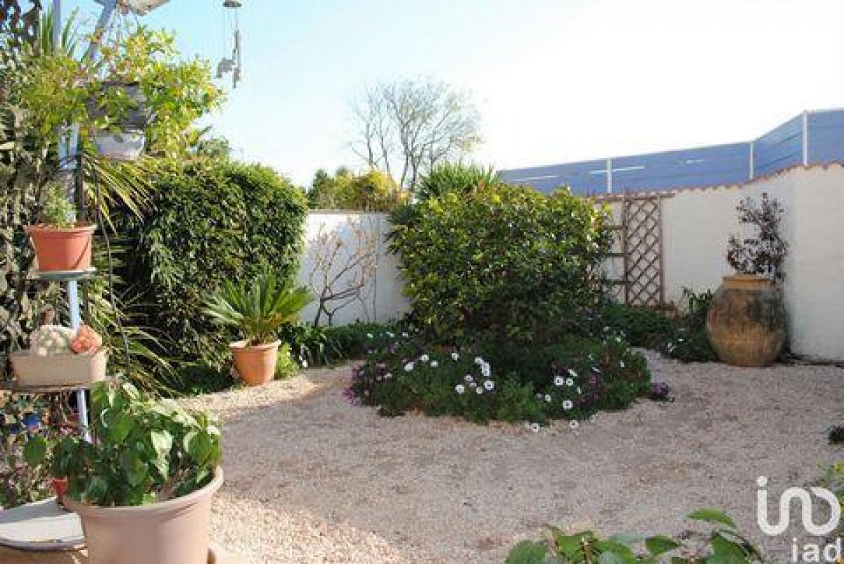 Picture of Home For Sale in Hyeres, Cote d'Azur, France
