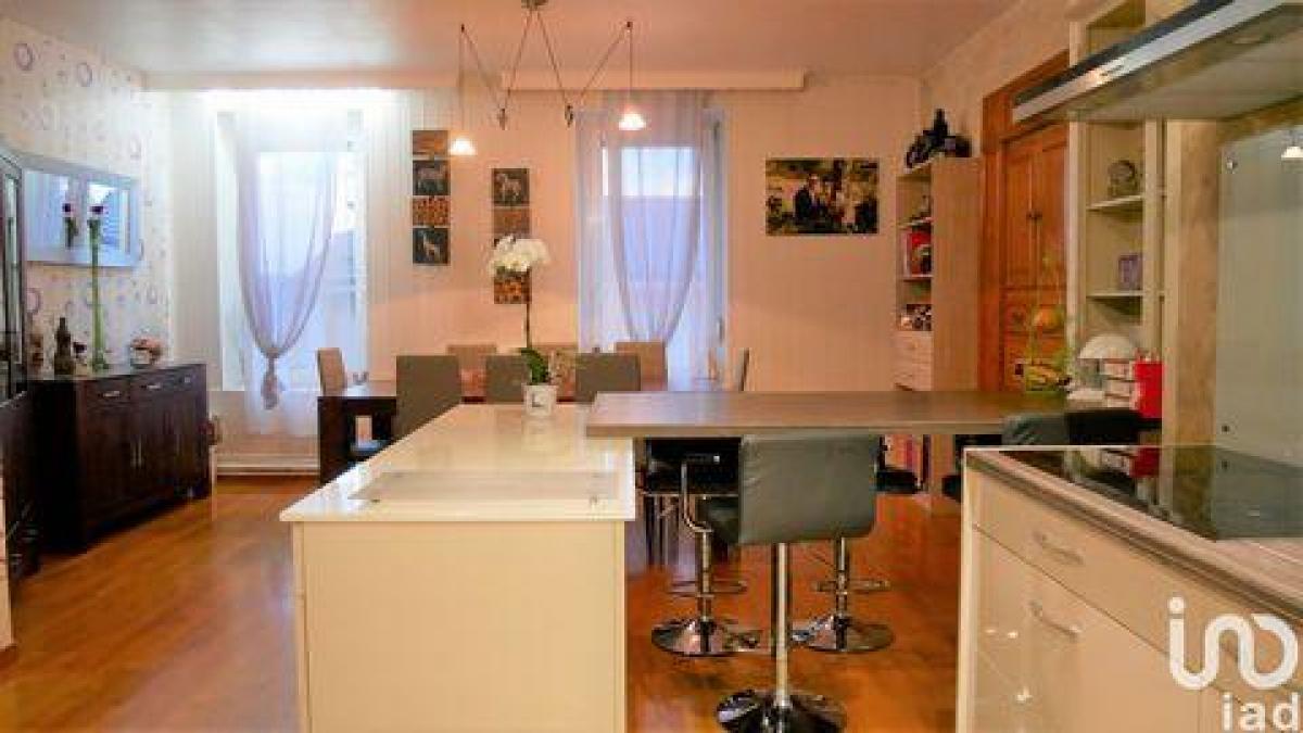 Picture of Home For Sale in Golbey, Lorraine, France
