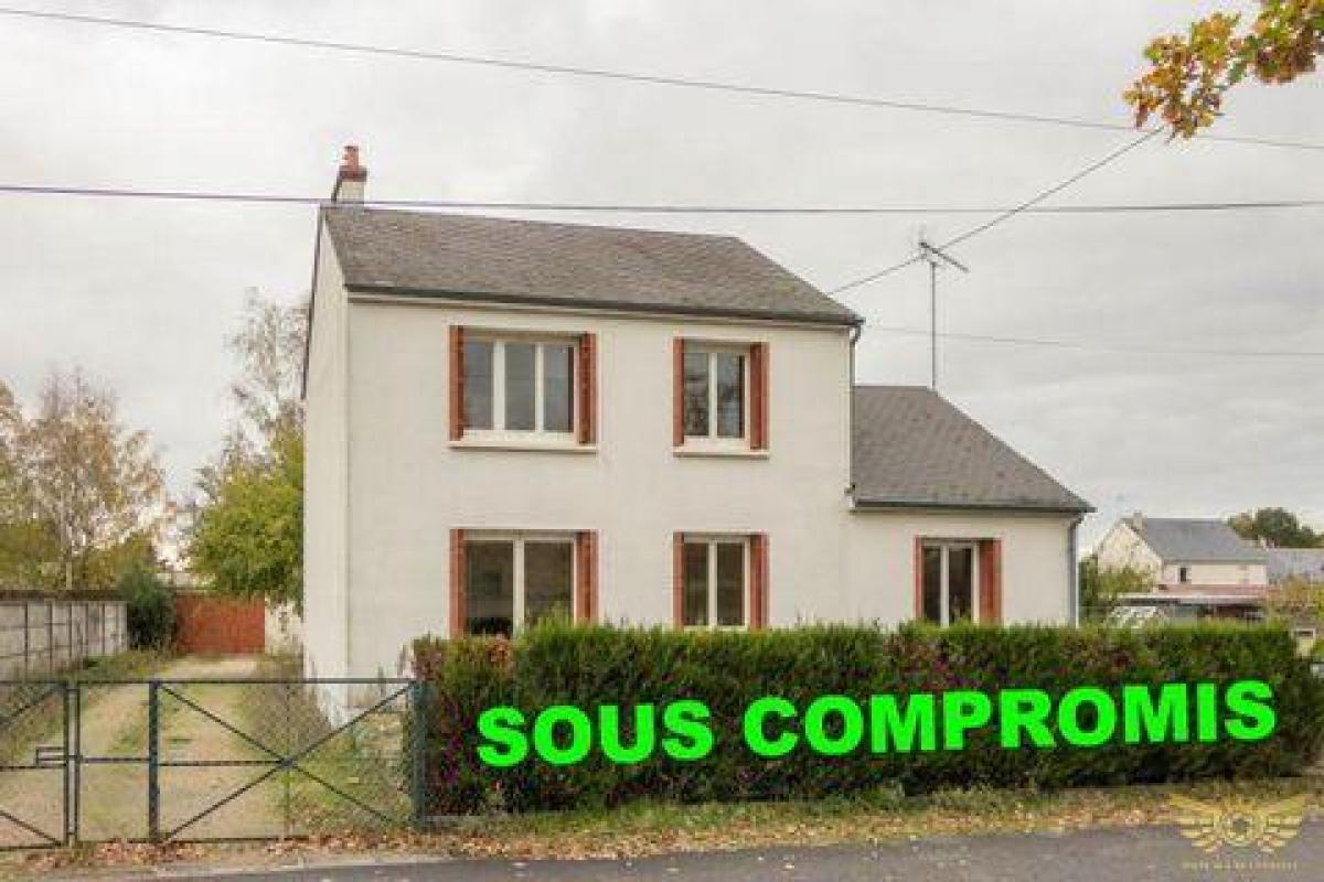 Picture of Home For Sale in Olivet, Centre, France