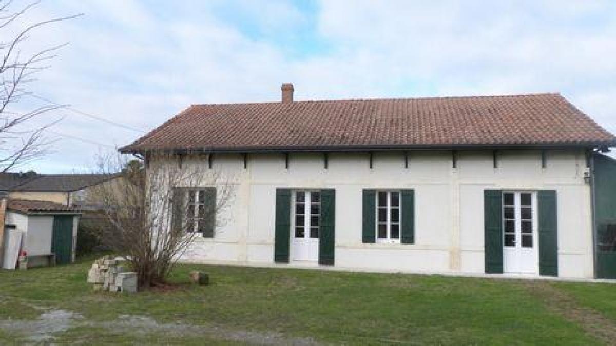 Picture of Home For Sale in Mios, Aquitaine, France