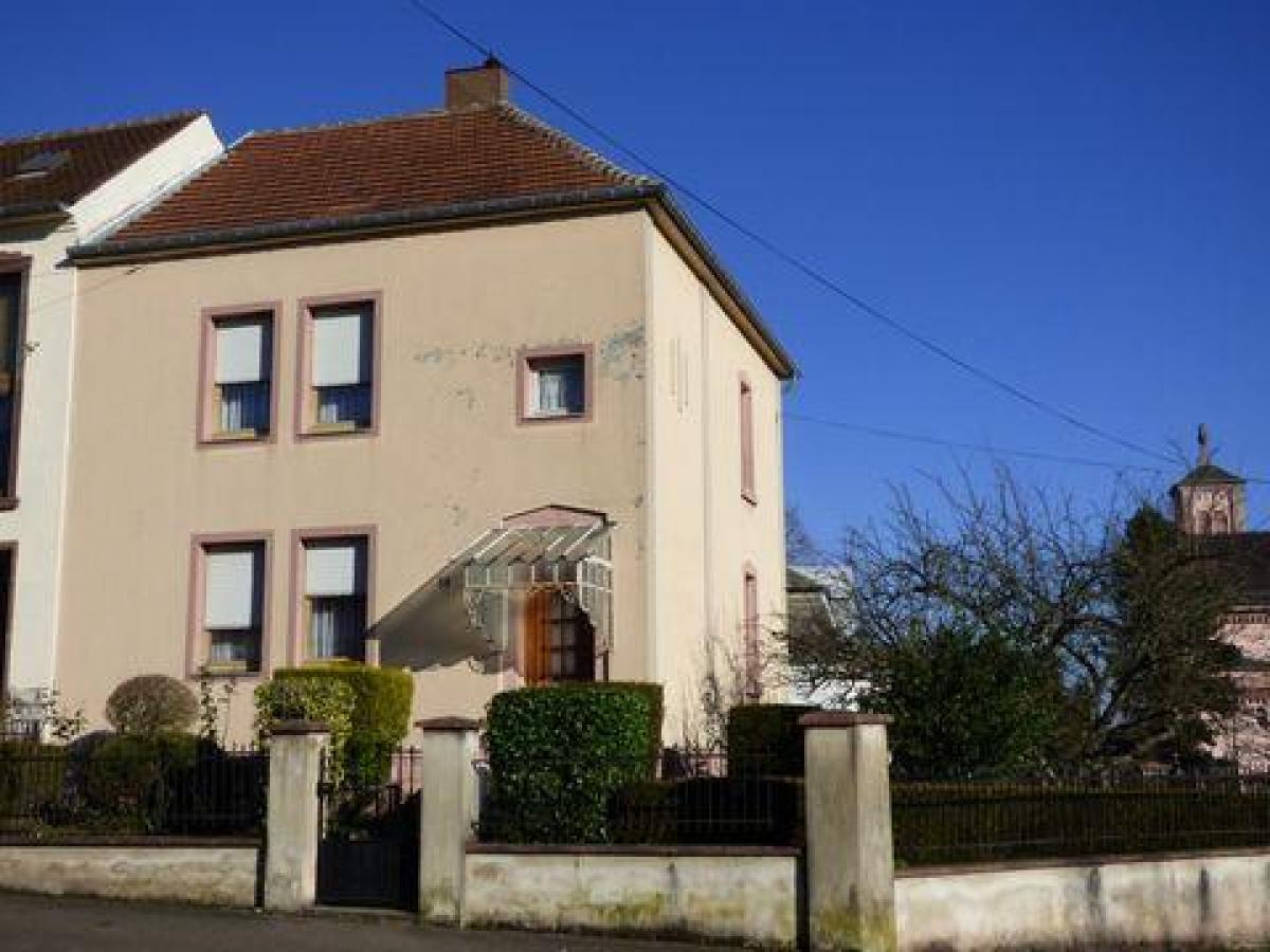 Picture of Home For Sale in Sarreguemines, Lorraine, France