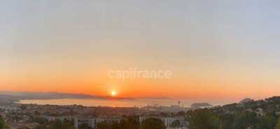 Condo For Sale in La Ciotat, France