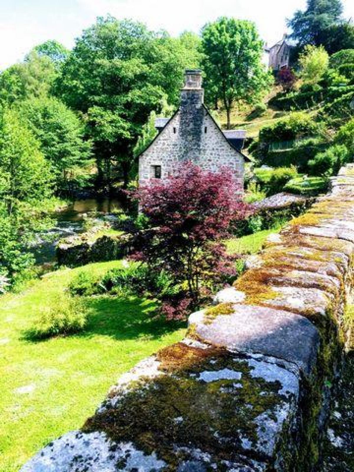 Picture of Home For Sale in Treignac, Limousin, France