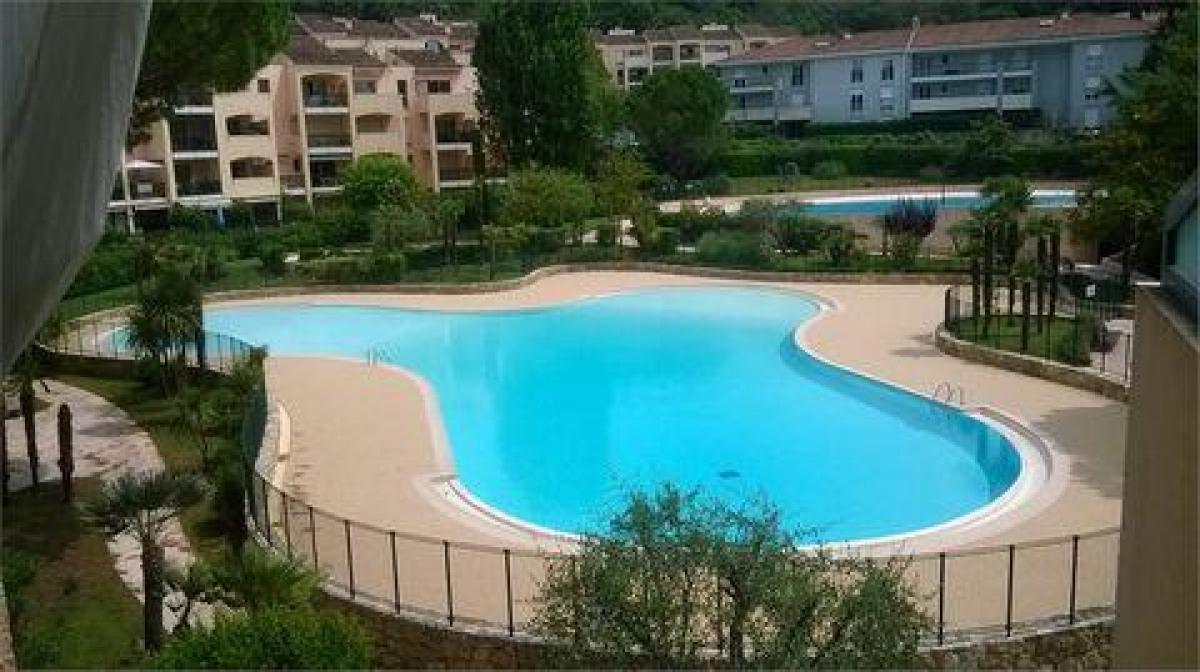 Picture of Apartment For Sale in Mougins, Cote d'Azur, France