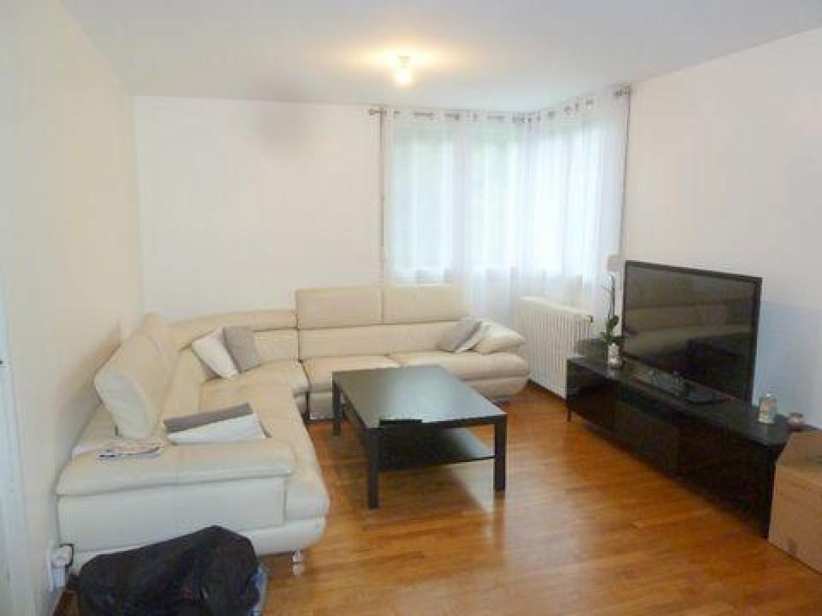 Picture of Home For Sale in Verdun, Lorraine, France