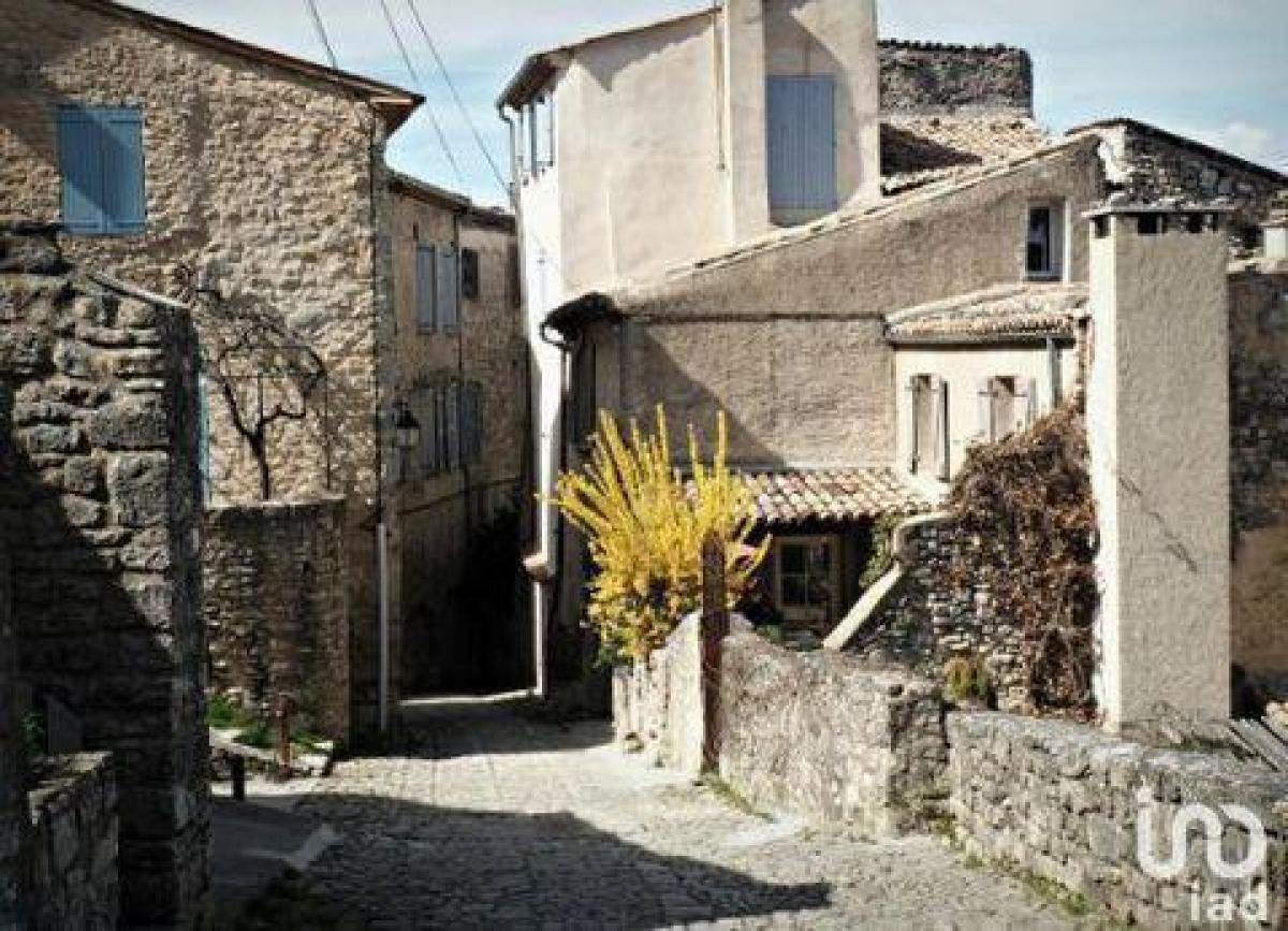 Picture of Home For Sale in Forcalquier, Provence-Alpes-Cote d'Azur, France