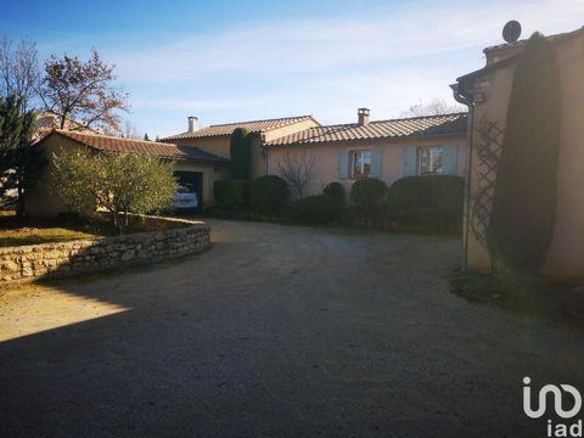 Picture of Home For Sale in Lacoste, Provence-Alpes-Cote d'Azur, France