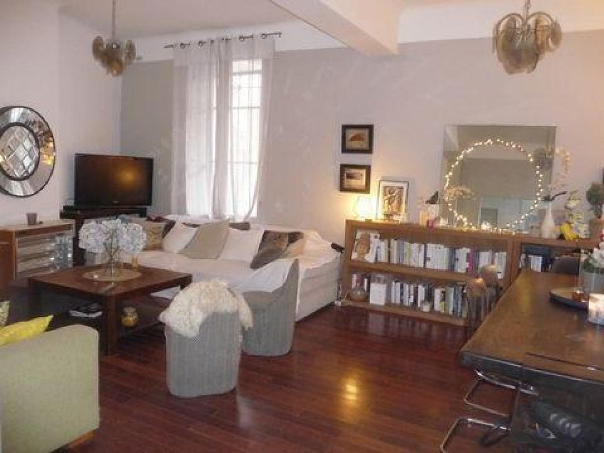 Picture of Home For Sale in Arles, Provence-Alpes-Cote d'Azur, France