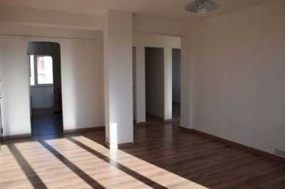 Condo For Sale in Avignon, France
