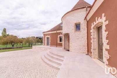 Home For Sale in Gien, France