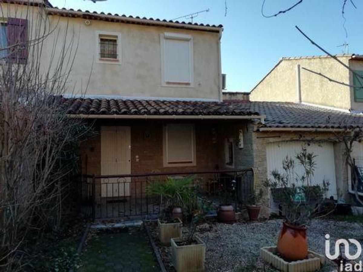 Picture of Home For Sale in Oraison, Provence-Alpes-Cote d'Azur, France