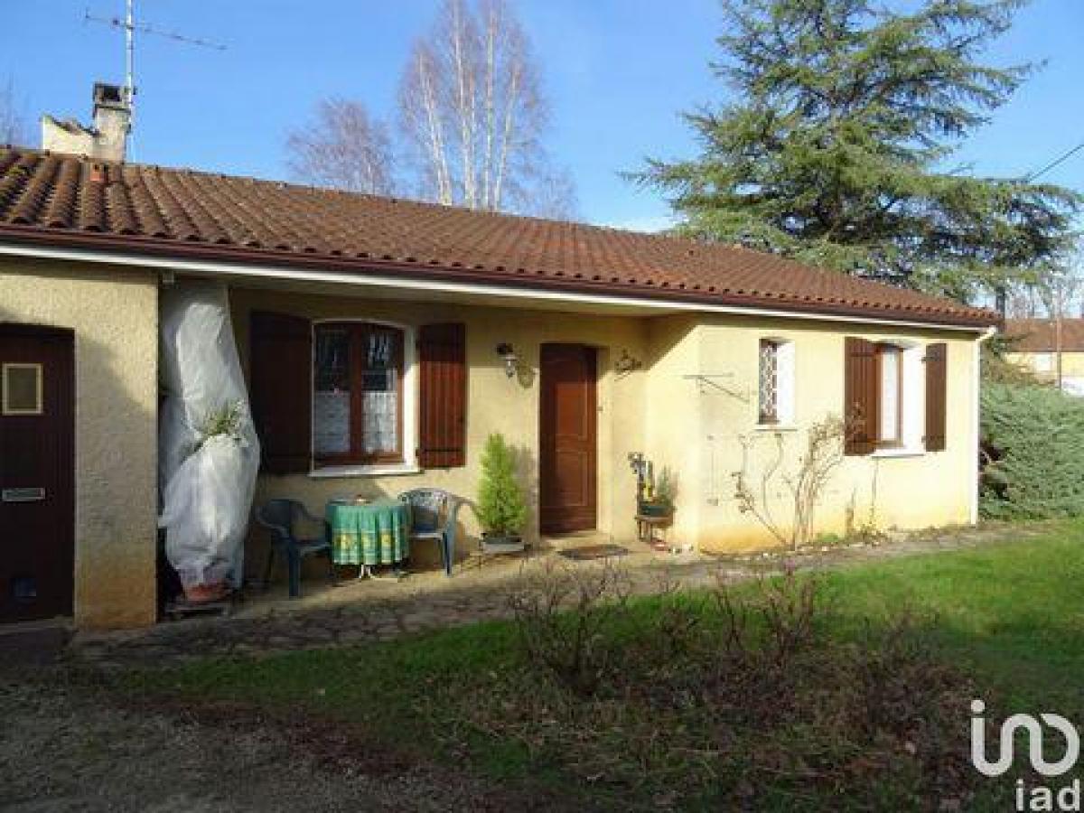 Picture of Home For Sale in Gourdon, Auvergne, France