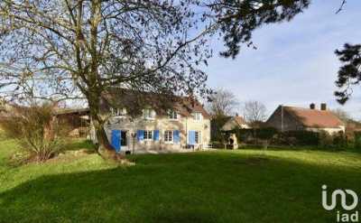 Home For Sale in Senlis, France