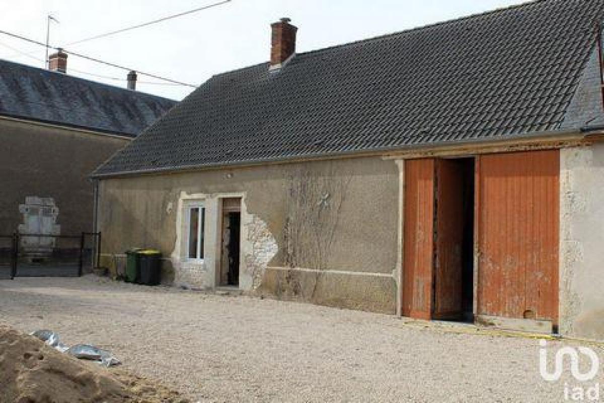Picture of Home For Sale in Avaray, Centre, France