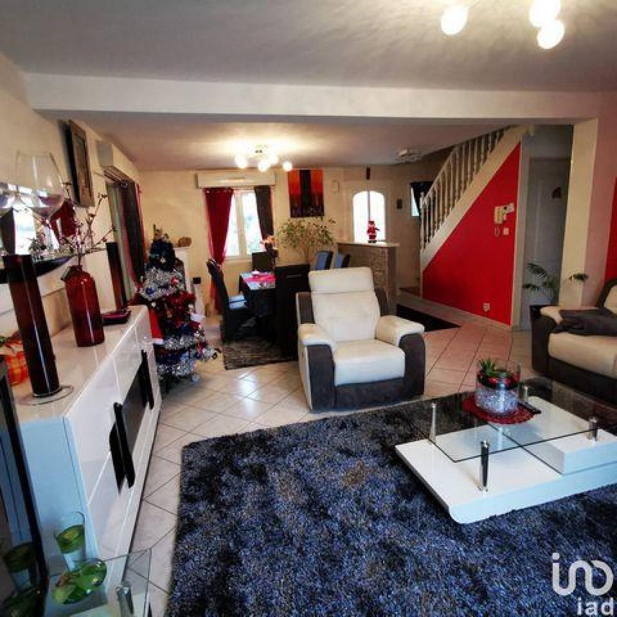 Picture of Home For Sale in Bignan, Bretagne, France