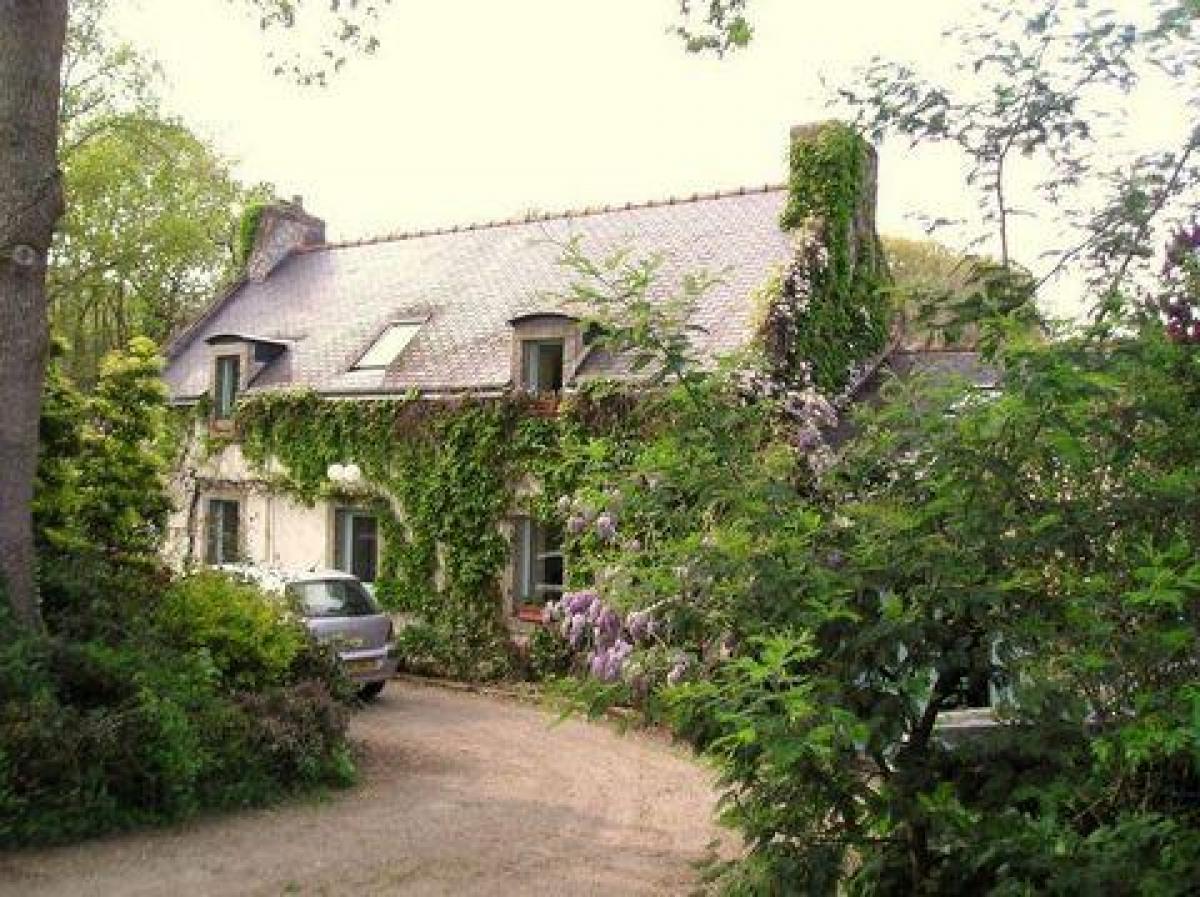 Picture of Home For Sale in Douarnenez, Bretagne, France