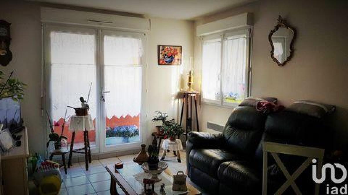 Picture of Condo For Sale in Abbeville, Picardie, France
