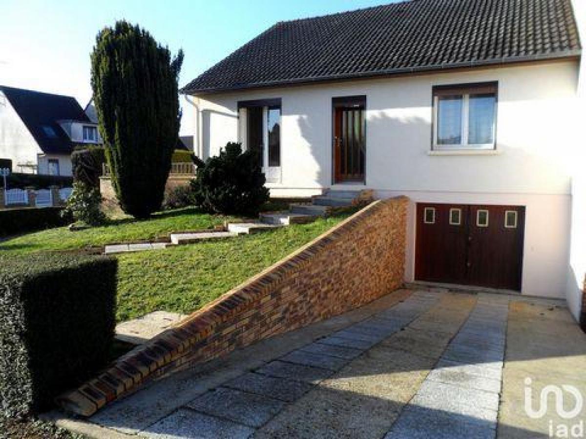 Picture of Home For Sale in Chartres, Centre, France