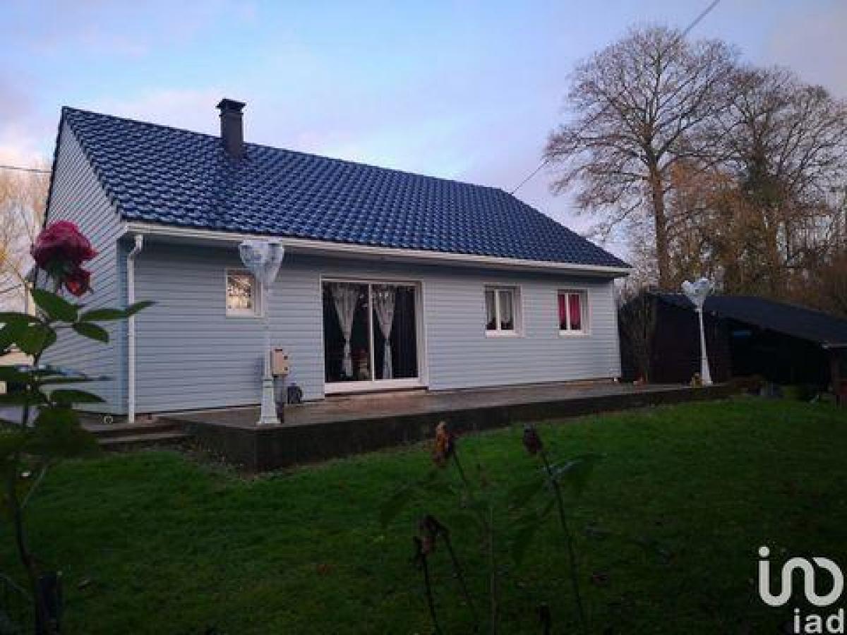 Picture of Home For Sale in Moreuil, Picardie, France