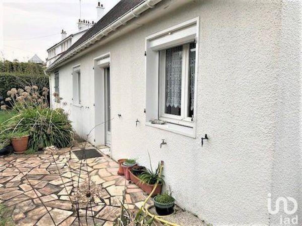 Picture of Home For Sale in Ploemeur, Bretagne, France